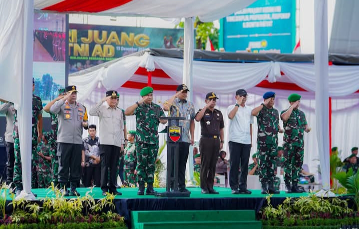 Bersama Pangdam I/BB, Kapolda Sumut, dan Pj Gubernur Sumut, kami menghadiri Apel Gelar Pasukan dalam rangka Pengamanan Natal dan Tahun Baru 2025 di Lapangan Benteng Medan, (Foto/Istimewa/youbenews.com). Jumat (20/12/2024)