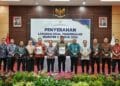 Bobby Nasution saat menerima Laporan Hasil Pemeriksaan (LHP) Semester II Tahun 2024 di Kantor Badan Pemeriksa Keuangan (BPK) RI Perwakilan Provinsi Sumatera Utara, Jalan Imam Bonjol Medan. (Foto/Istimewa/youbenews.com) Jum’at (27/12/2024)