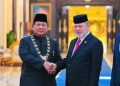 Presiden RI Prabowo Subianto Dianugerahi Tanda Kehormatan Darjah Kerabat Johor di Malaysia