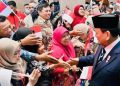Masyarakat  Antusias dan Pelajar Indonesia Warnai Kedatangan Presiden Prabowo di Kuala Lumpur