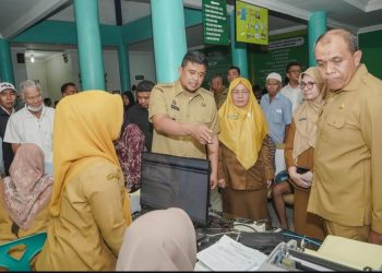 Gubernur Sumut Bobby Nasution Sidak RS Haji Medan, Temukan Obat Kosong