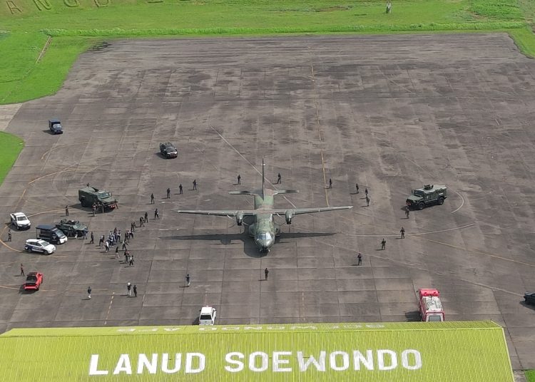 TNI AU Gelar Latihan Hanud Cakra C-25: Pesawat Tempur F-16 Laksanakan Pemaksaan Mendarat Terhadap Pesawat Asing