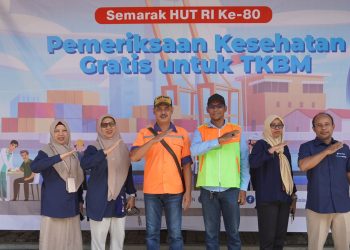 Semarak HUT RI ke-80, Pelindo Regional 1 Gelar Pemeriksaan Kesehatan Gratis untuk Pekerja TKBM