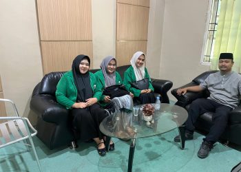 Mahasiswa/i Prodi PMI FDK UINSU Medan Bedah Strategi Komunikasi Multisaluran HIMMAH di Era Digital