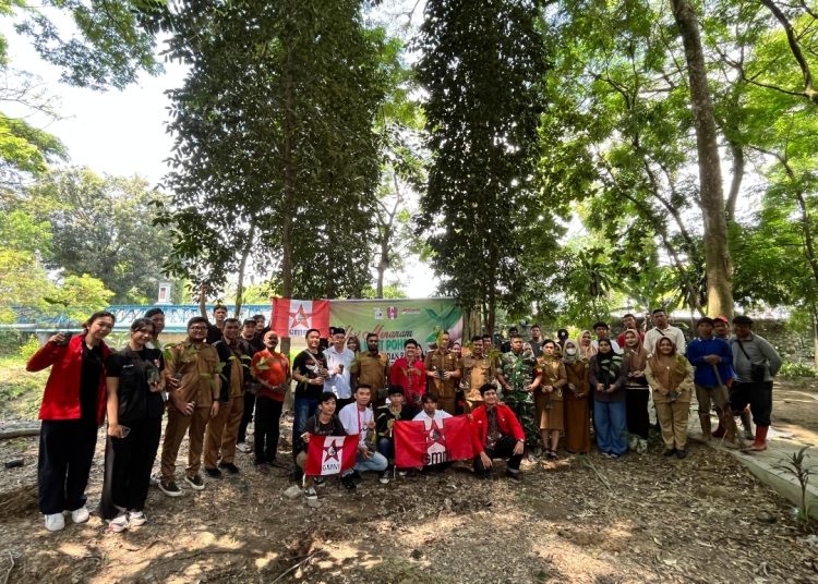 MENANAM ADALAH PERLAWANAN: GMNI MEDAN GEROJOK 1000 POHON, TEGASKAN SIKAP IDEOLOGIS SELAMATKAN LINGKUNGAN