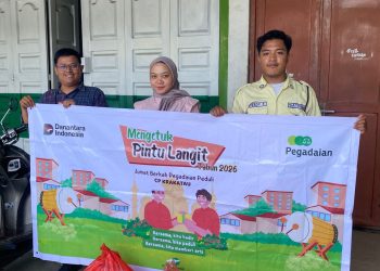 Pegadaian Cabang CP Krakatau Konsisten Gelar Sedekah Jumat, Salurkan Bantuan untuk Masyarakat Sekitar