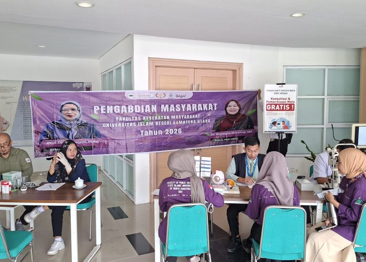 FKM UINSU Gelar Pengabdian Masyarakat: Periksa Kesehatan Mata Gratis Bersama RS Khusus Mata SMEC