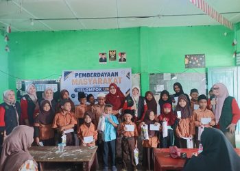 Yayasan Roemah Dakwah Indonesia Salurkan Beasiswa Yatim dan Perkuat UMKM Perempuan di Bagan Deli