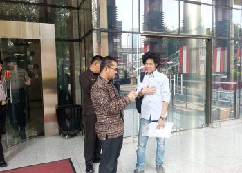 Aliansi Aktivis Kota Sumut datangi KPK tagih janji Atas laporan Dinkes PALAS